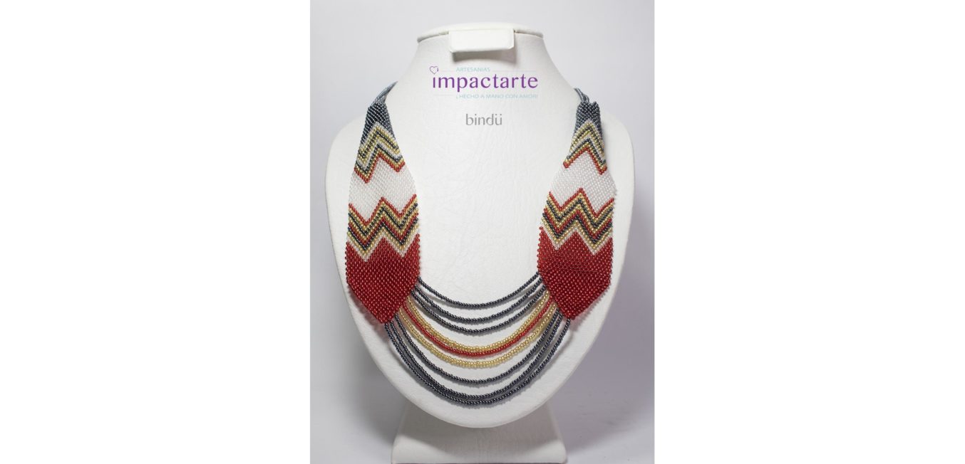 Collar en Mostacilla